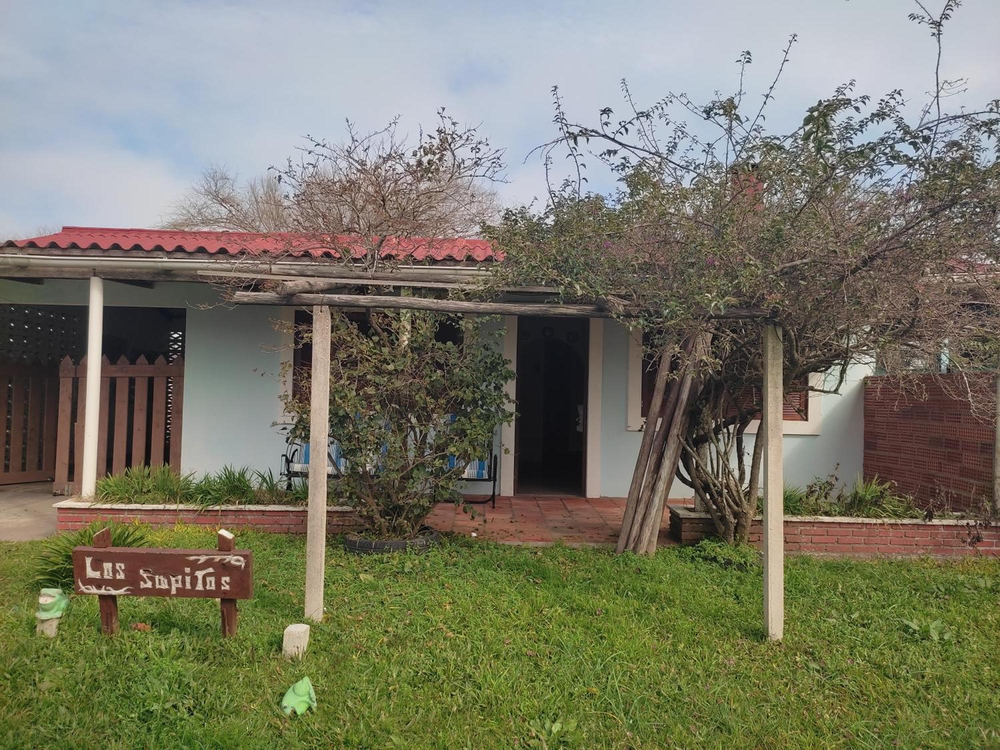 Sapitos, Holiday home *